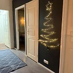 Cozy Near Santa *